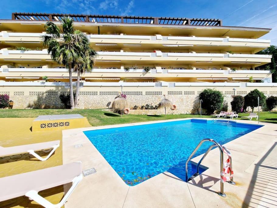 Apartamento Royal Golf View: 2Br, Pools & Ac Sitio de Calahonda Exterior foto