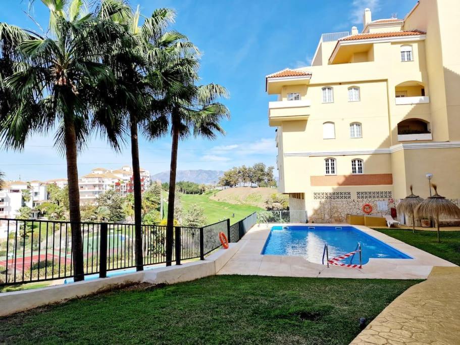 Apartamento Royal Golf View: 2Br, Pools & Ac Sitio de Calahonda Exterior foto